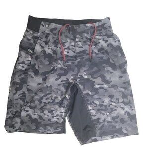 Lululemon Mens Size Small Black‎ Camo Shorts